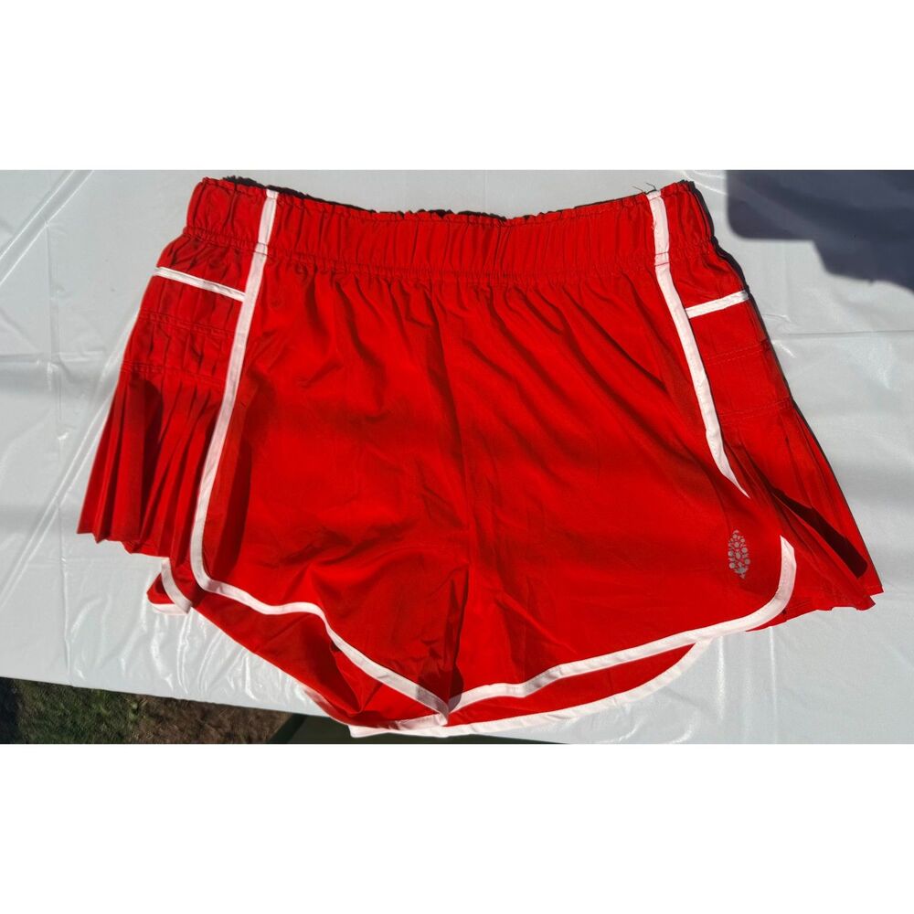 Free People Movement Red Running Shorts XL Pleated Side Panels Dolphin Hem